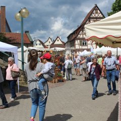 Kunsthandwerkermarkt Renningen